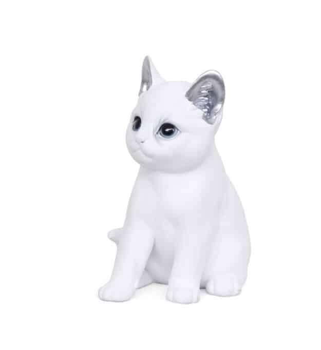 statue jardin style chat moderne Medium blanc et oreilles argentées-3